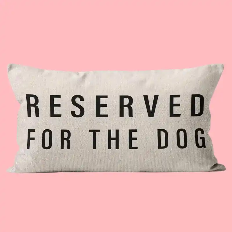 Väl omtyckt | Kuddfodral – Reserved for the Dog